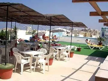 Metropole Hotel Qawra 3*,